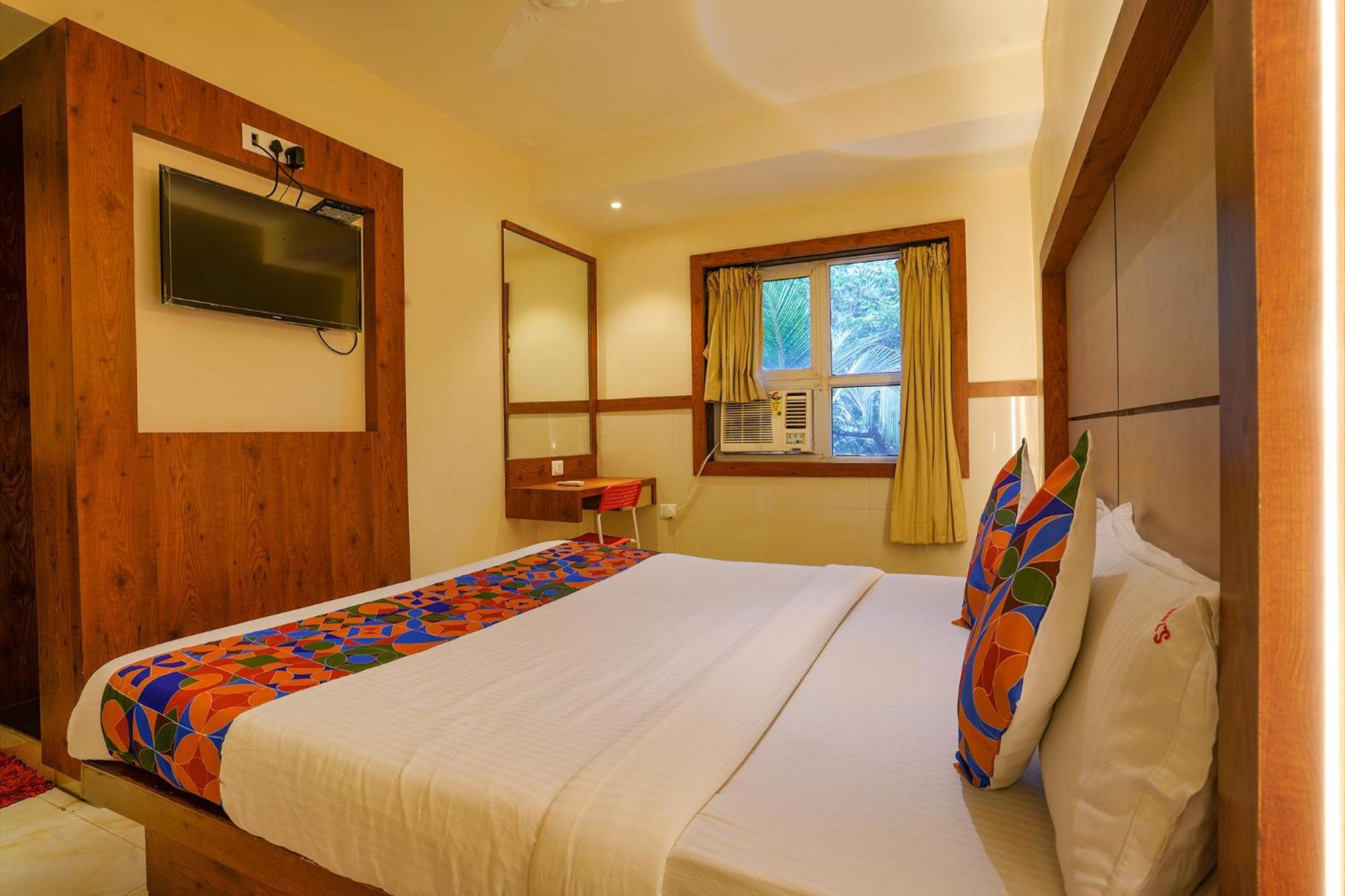 Fabexpress Super 7 Inn - Nr Rabale Station Navi Mumbai Esterno foto