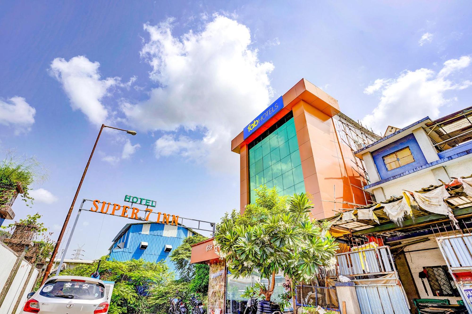 Fabexpress Super 7 Inn - Nr Rabale Station Navi Mumbai Esterno foto